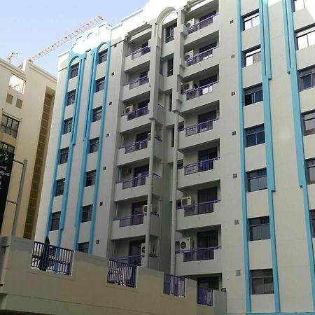 Ferienwohnung Symphony Tower Manama Exterior foto
