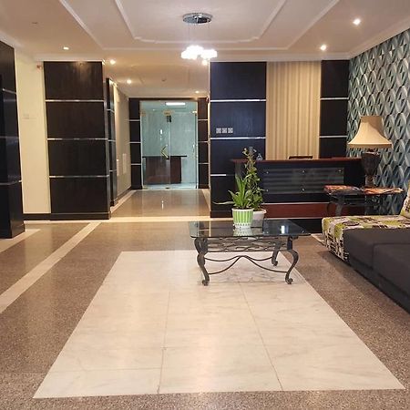 Ferienwohnung Symphony Tower Manama Exterior foto