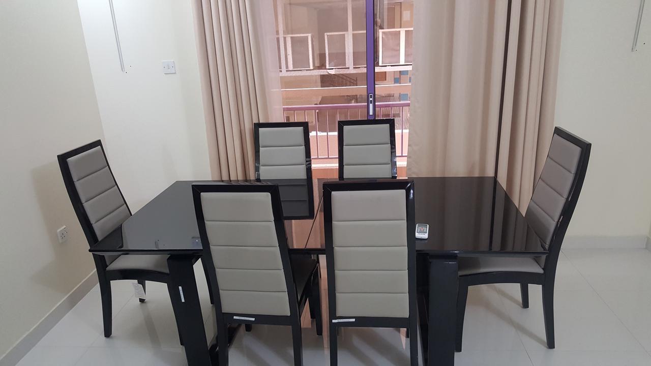 Ferienwohnung Symphony Tower Manama Exterior foto