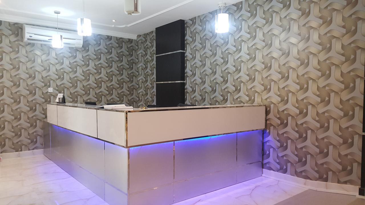 Ferienwohnung Symphony Tower Manama Exterior foto